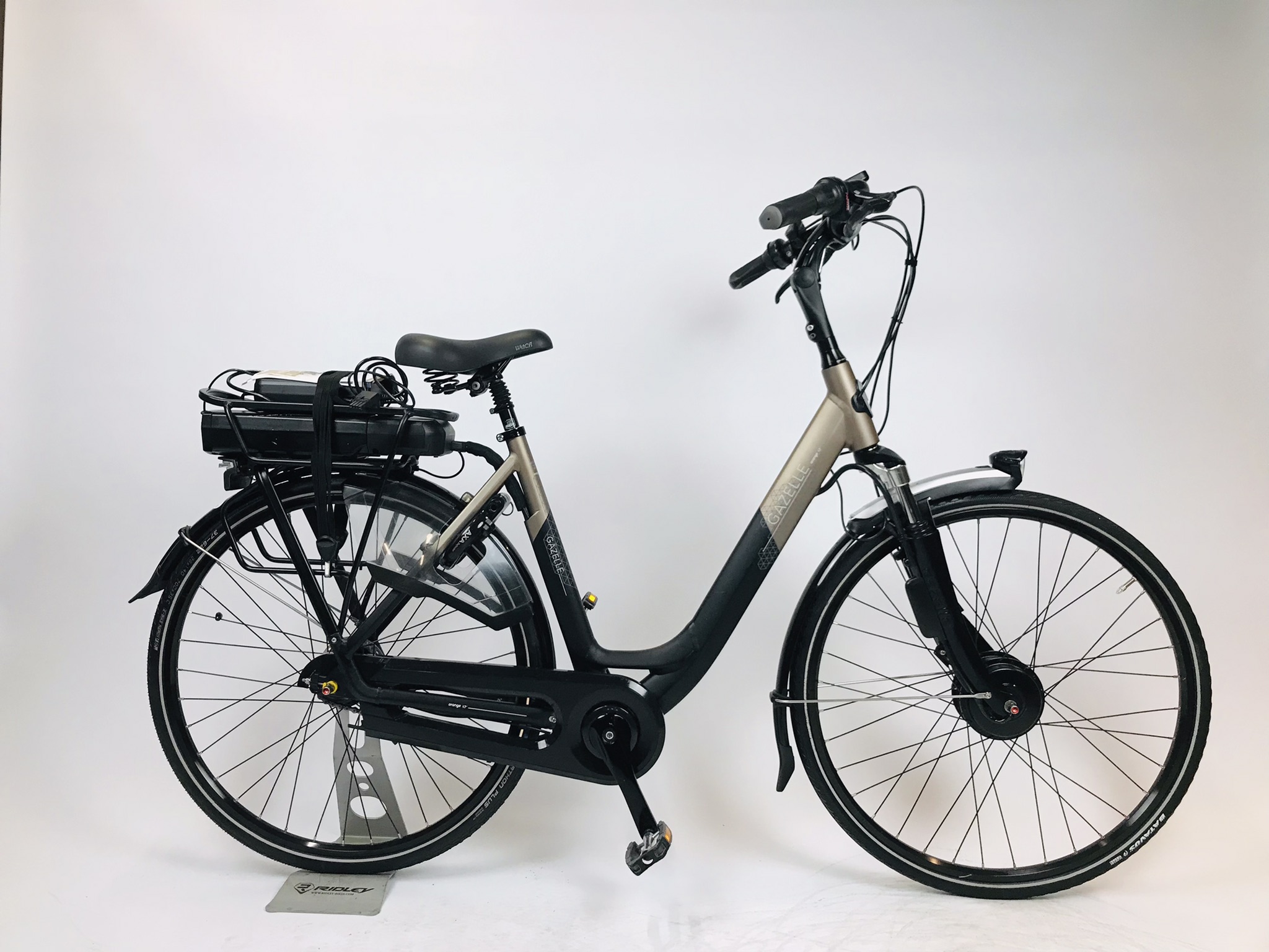 Neuropathie tij materiaal GAZELLE Orange C7 E-Bike damesfiets