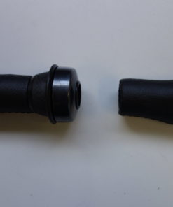 Gazelle handvatten set met bel links en rechts leer https://www.wijverkopentweedehandsfietsen.nl/