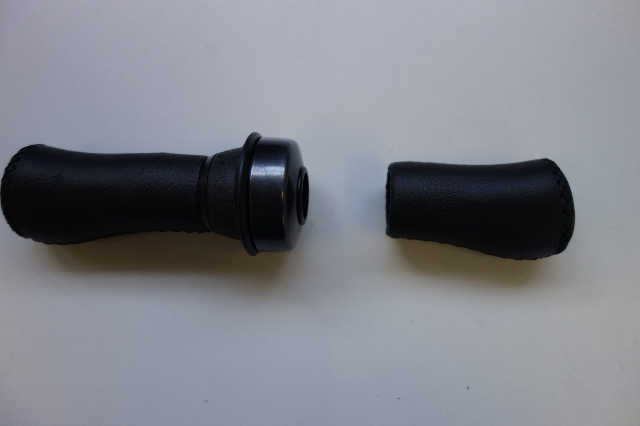 Gazelle handvatten set met bel links en rechts zwart