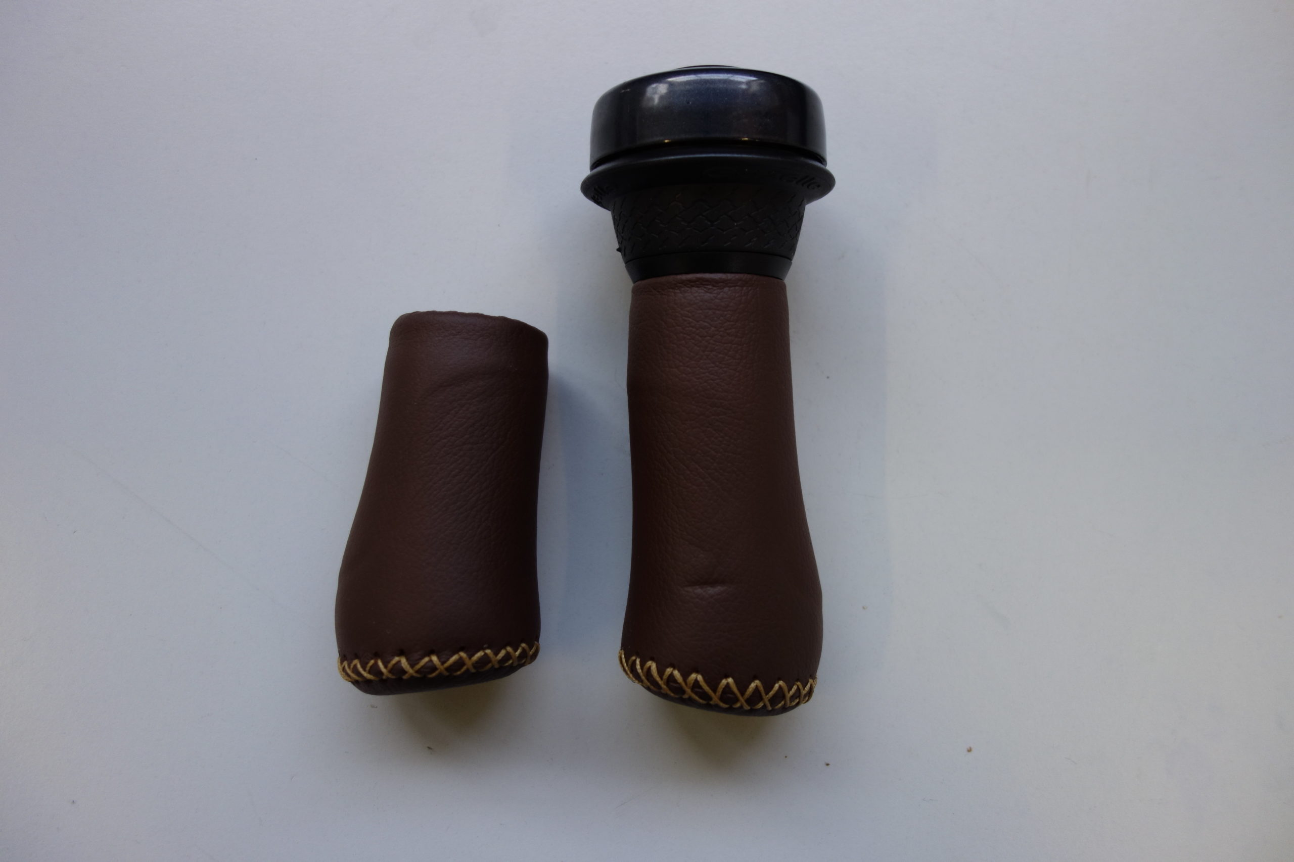 Gazelle Handvatten Set Met Bel Links En Rechts Leer Zwart 