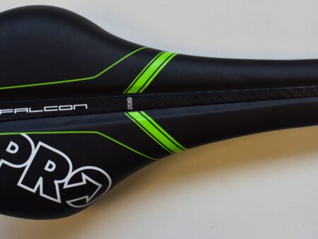 Pro Falcon carbon 132mm fietszadel https://www.wijverkopentweedehandsfietsen.nl/