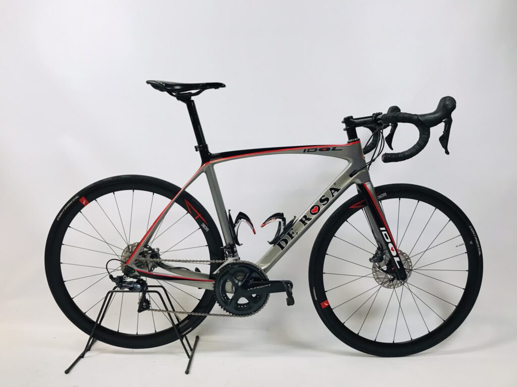 de-rosa-idol-disc-racefiets-shimano-ultegra-schijfrem