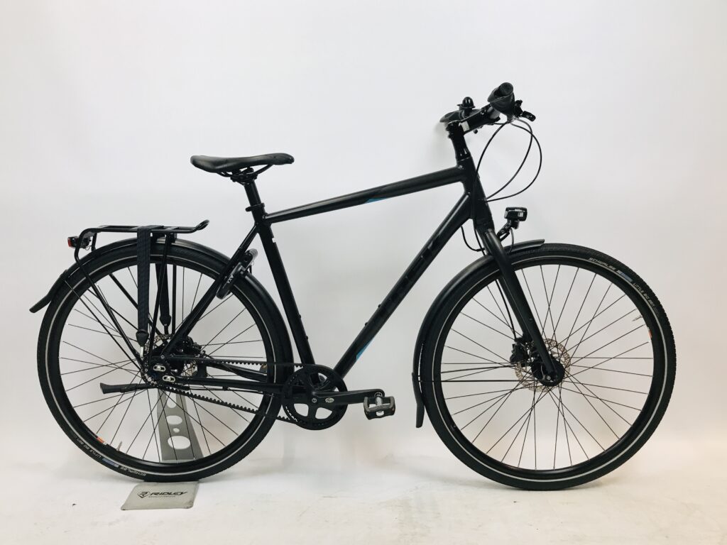 Nieuw TREK L500 beltdrive herenfiets L - 57cm - Naafdynamo