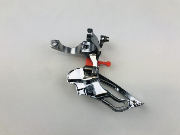 SHIMANIO Vintage Trippel voorderailleur 9/10 en 11 speed. Klemmaat 31.8 - Afbeelding 2