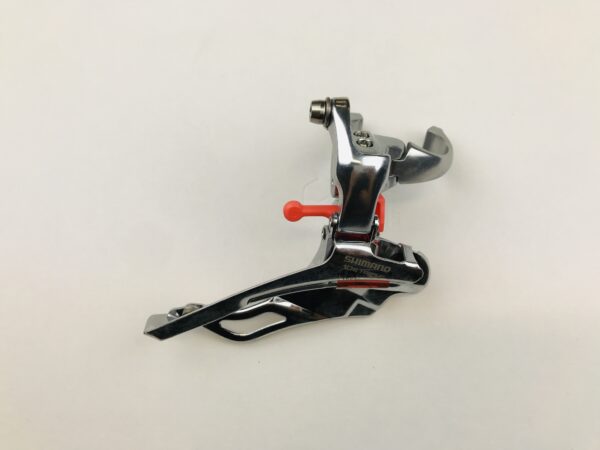 SHIMANIO Vintage Trippel voorderailleur 9/10 en 11 speed. Klemmaat 31.8