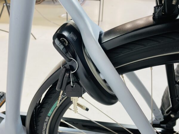 MC SHIMANO Ebike damesfiets XL-59cm  13AH/504WH (4027 km) - Afbeelding 4