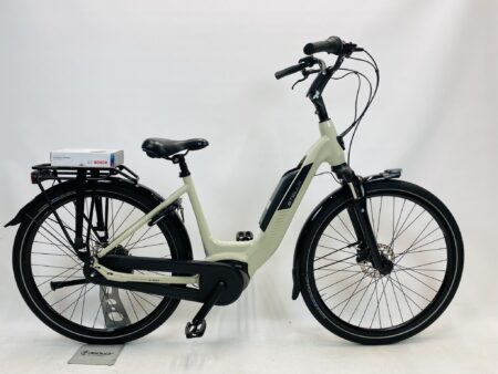 STELLA Livorno BOSCH Elektrische damesfiets S-51cm – Accu 500WH – km 718