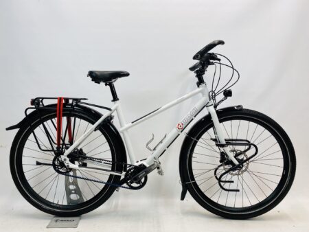 IDWORX oPinion Wit damesfiets L-56cm Naafdynamo SON + Pinion C1.12